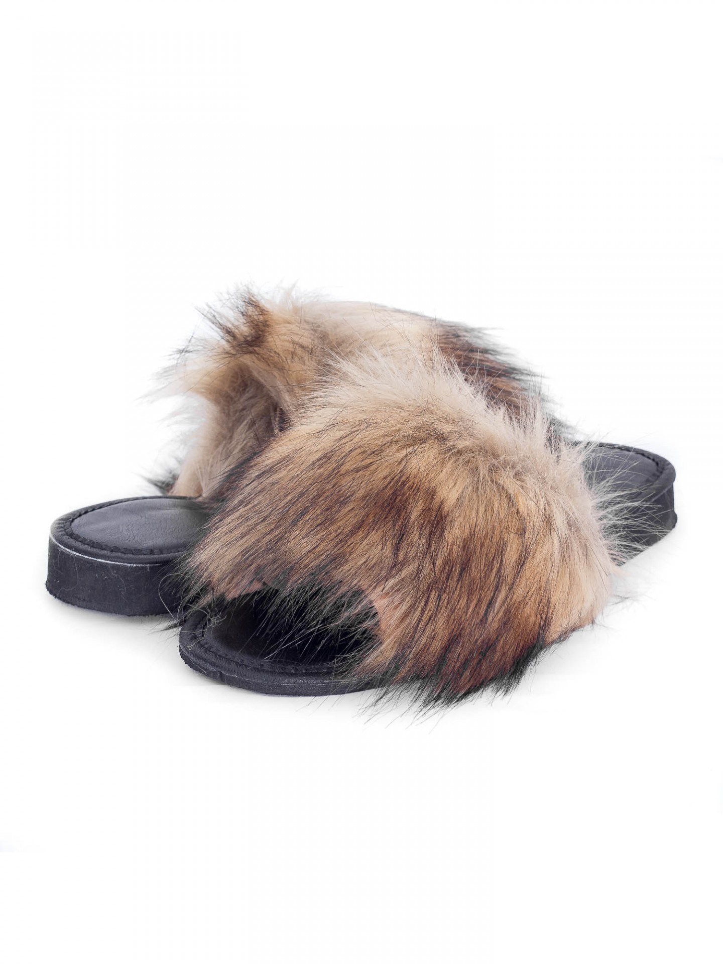 papuče, papuce, extravagantne papuce, chlpaté papuče, papuče z kožušinky, kožené papuče