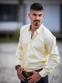 luxusná, pánská, žltá, košela, s bodkou, slim fit strih, darček, vianoce, trendová, praktická, pohodlná, športovo elegantná