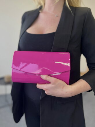 Dámska lakovaná ružová listová kabelka