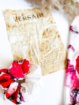 Scrunchie VSB farebná gumka do vlasov makový kvet 