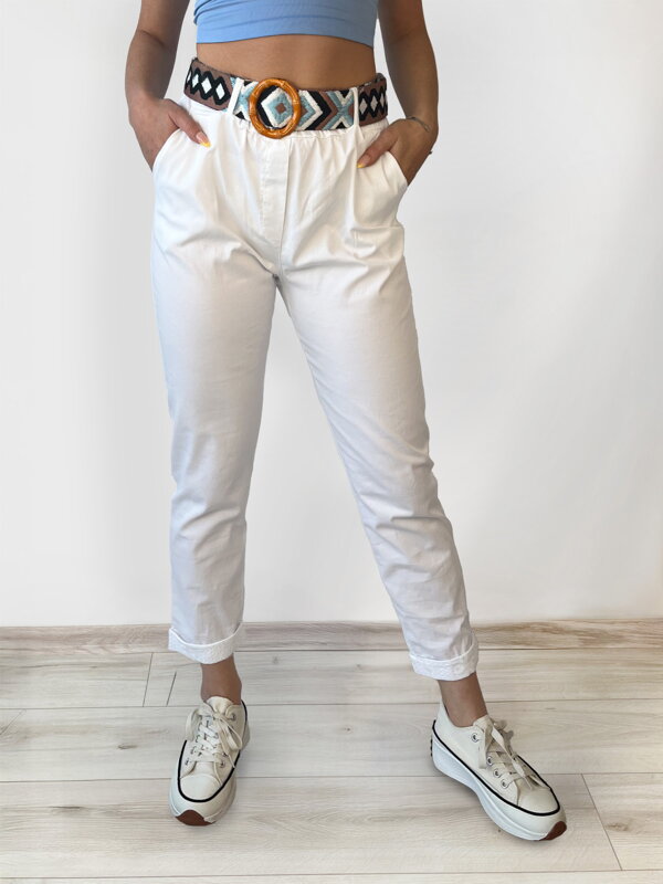 Biele dámske  nohavice s opaskom 